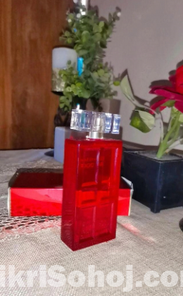 Elizabeth Arden Red Door perfume